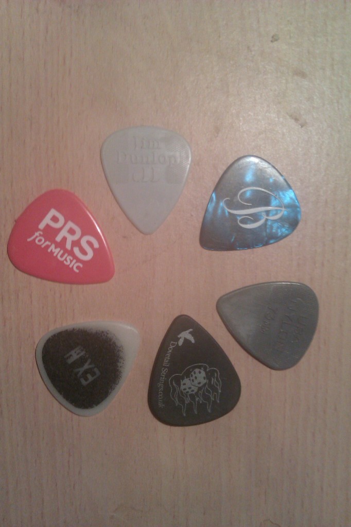 Stevepigottmusic.com Steve's Old Plectrums